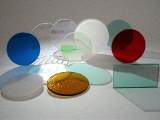 Gläser für lichttechnische Anwendungen, wie Farbgläser, Strukturscheiben und Milchglasscheiben